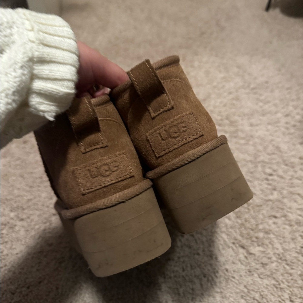 UGG Chestnut platform Boots